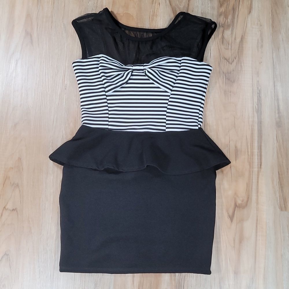 🔺️Pink Crush Black & White Peplum Sleeveless Dress Girl's XSmall
